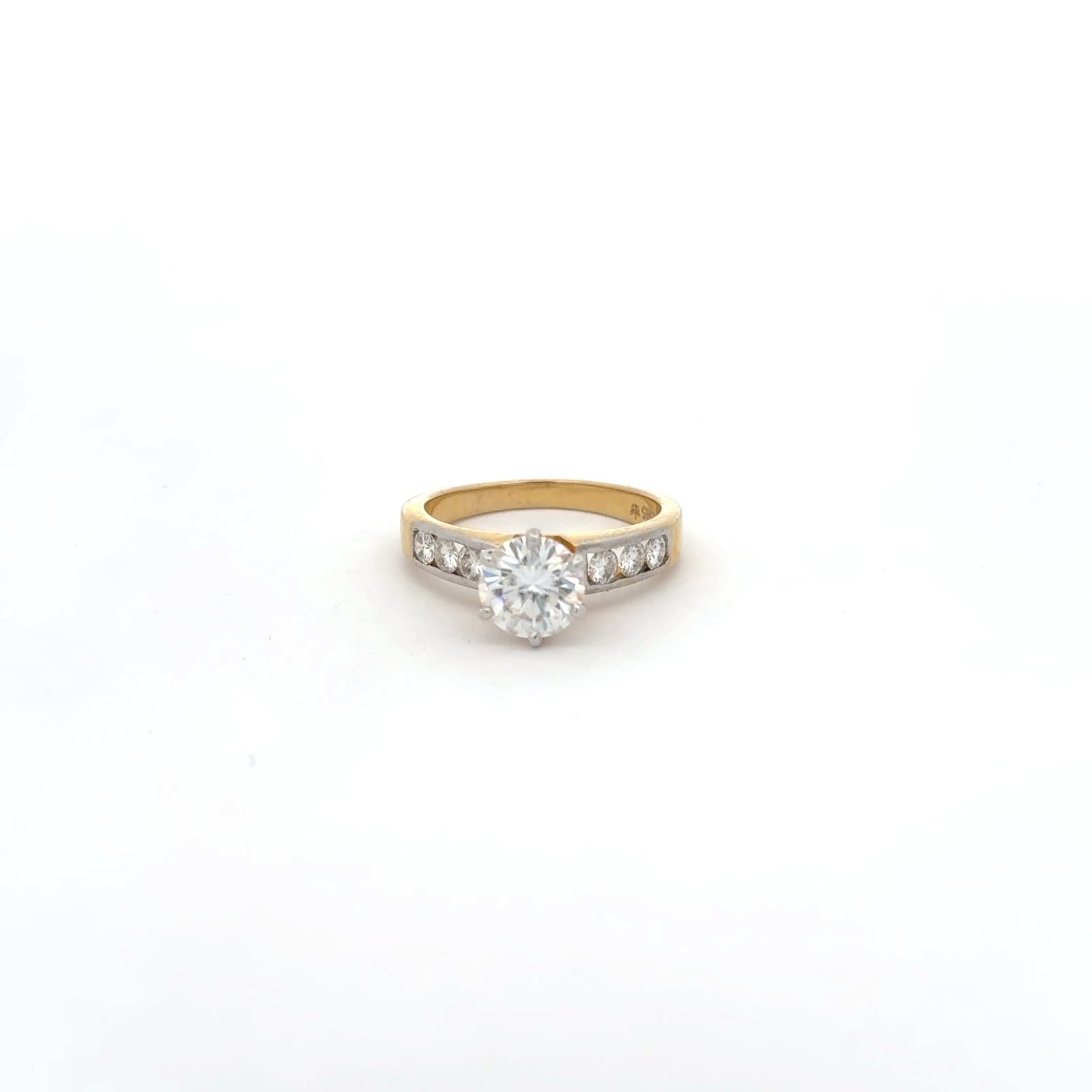 Solitaire Ring in 14k Gold Round Brilliant Cut (1.61ct D.E.W) SR338