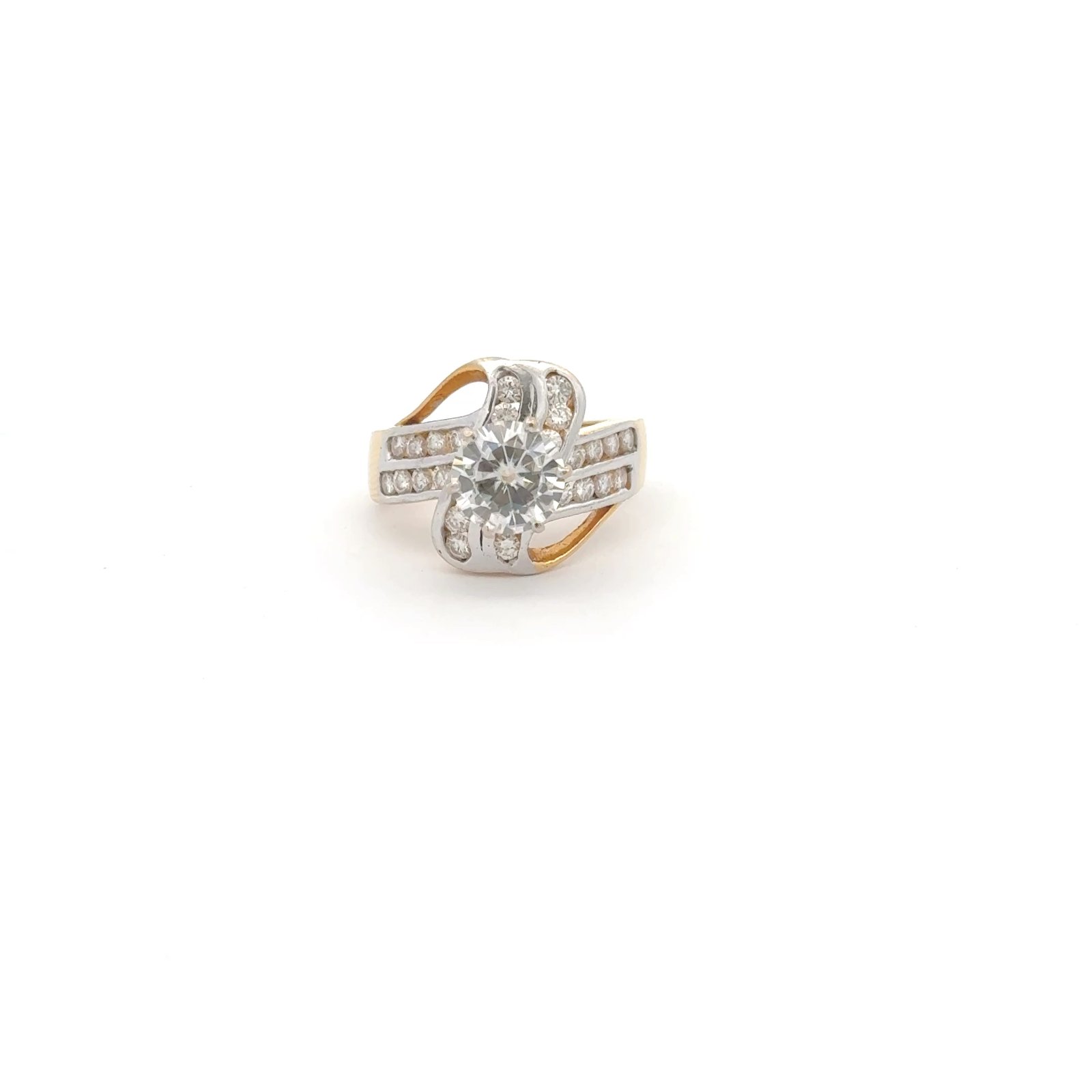 Ornate Radiance 2.20ct Round Shape Ring In 14k Gold #SR104