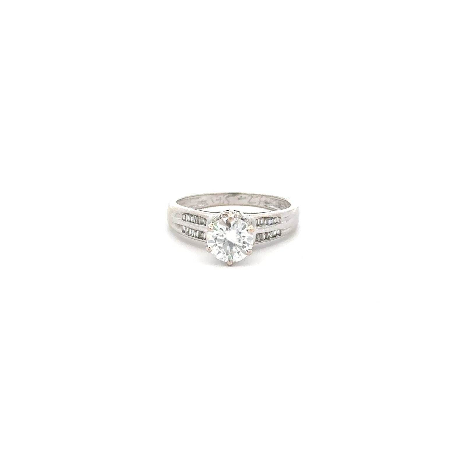 Solitaire Ring in 14k Gold Round Brilliant Cut (1.35ct D.E.W) #SR302